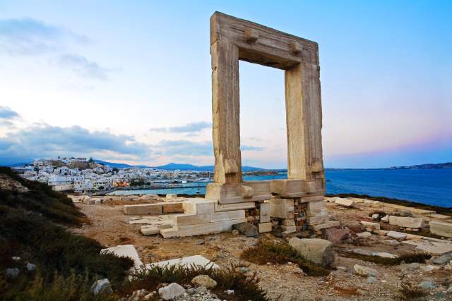 The Money Traveler suggests Naxos as a more affordable alternative to Santorini and Mykonos